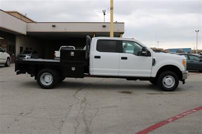 2017 Ford F-350 XL   - Photo 11 - Arlington, TX 76011