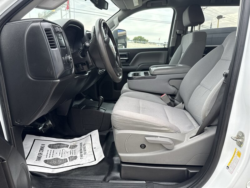 2019 Chevrolet Silverado 2500 Work Truck   - Photo 14 - Arlington, TX 76011