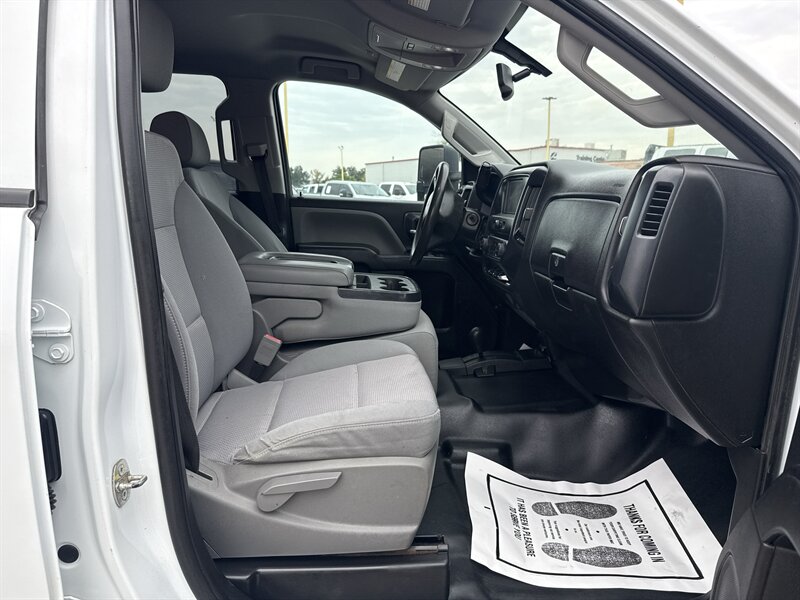 2019 Chevrolet Silverado 2500 Work Truck   - Photo 18 - Arlington, TX 76011
