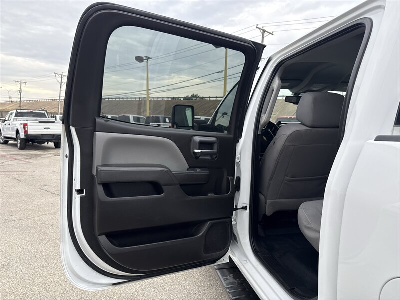 2019 Chevrolet Silverado 2500 Work Truck   - Photo 15 - Arlington, TX 76011