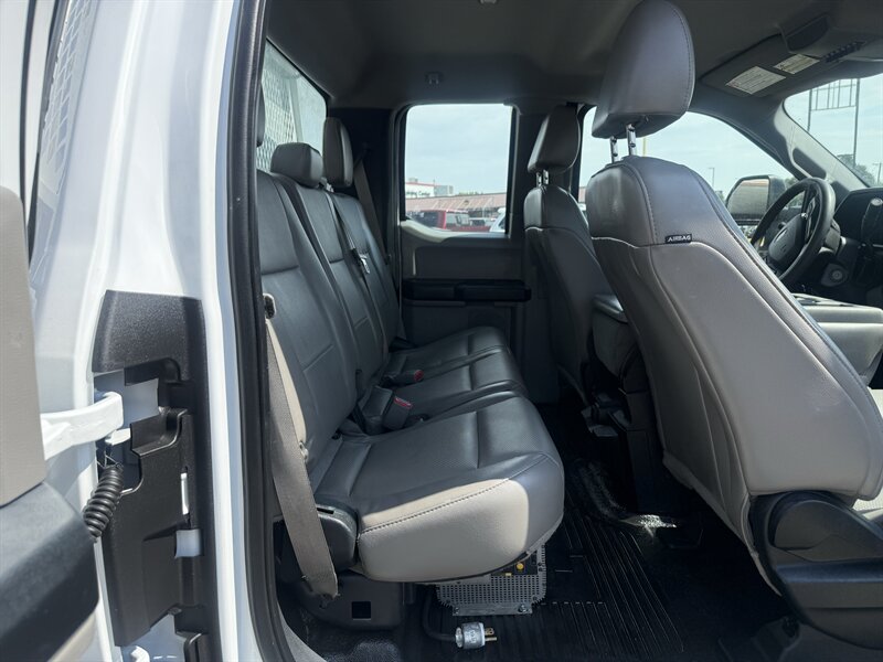 2017 Ford F-250 Super Duty XL - Photo 19 - Arlington, TX 76011
