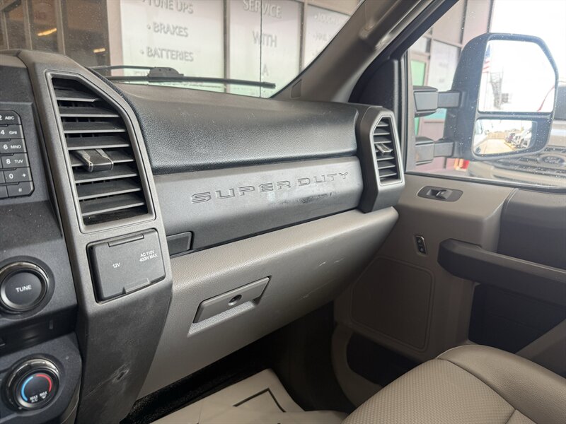 2017 Ford F-250 Super Duty XL - Photo 24 - Arlington, TX 76011