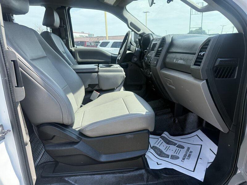 2017 Ford F-250 Super Duty XL - Photo 17 - Arlington, TX 76011