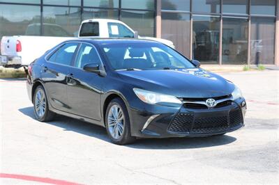 2015 Toyota Camry SE   - Photo 13 - Arlington, TX 76011