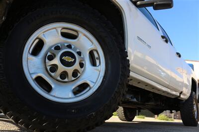 2019 Chevrolet Silverado 2500 Work Truck   - Photo 2 - Arlington, TX 76011