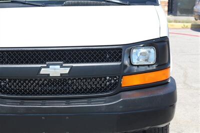 2007 Chevrolet Express 2500   - Photo 13 - Arlington, TX 76011