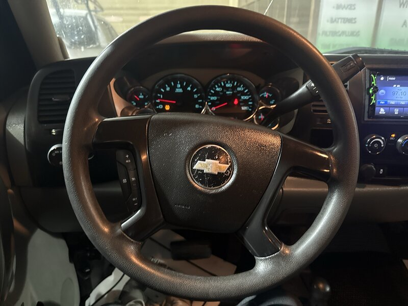 2013 Chevrolet Silverado 2500 Work Truck - Photo 23 - Arlington, TX 76011