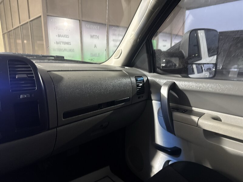 2013 Chevrolet Silverado 2500 Work Truck - Photo 26 - Arlington, TX 76011