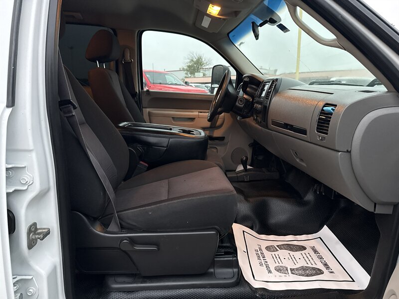 2013 Chevrolet Silverado 2500 Work Truck - Photo 19 - Arlington, TX 76011