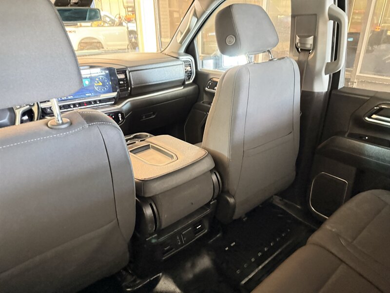 2024 Chevrolet Silverado 3500HD CC LT - Photo 29 - Arlington, TX 76011