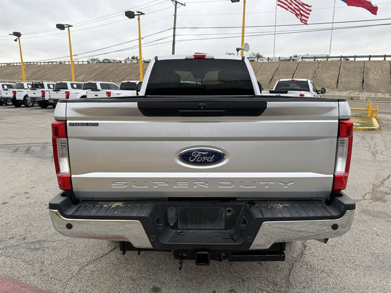 2018 Ford F-250 Super Duty XL - Photo 6 - Arlington, TX 76011