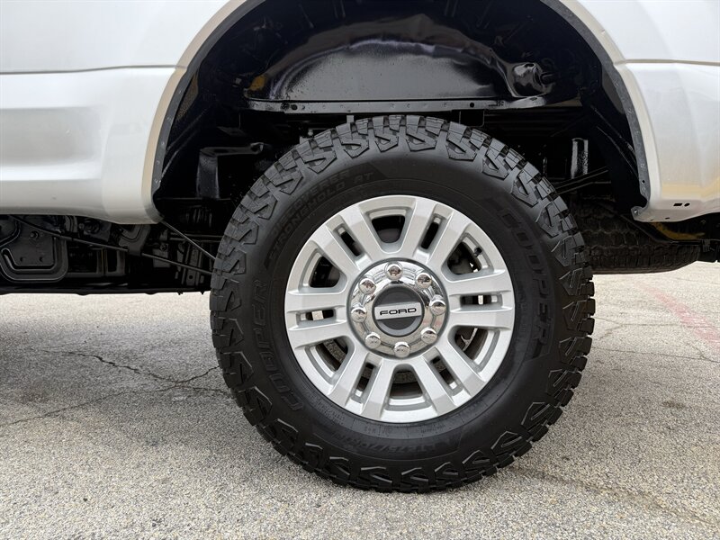 2018 Ford F-250 Super Duty XL - Photo 10 - Arlington, TX 76011