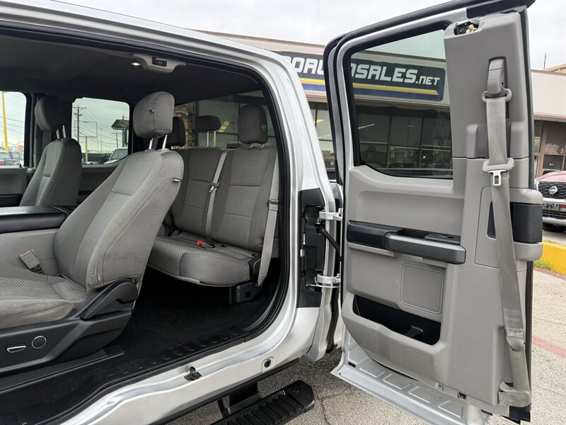2018 Ford F-250 Super Duty XL - Photo 14 - Arlington, TX 76011