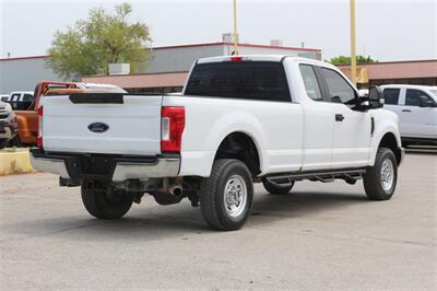 2017 Ford F-350 XL   - Photo 9 - Arlington, TX 76011