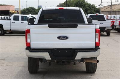 2017 Ford F-350 XL   - Photo 8 - Arlington, TX 76011