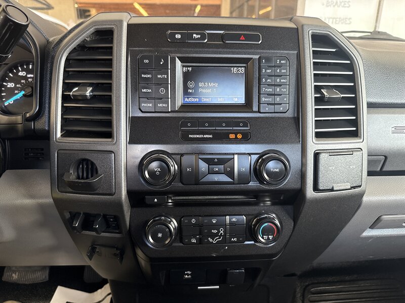 2018 Ford F-350 XL - Photo 20 - Arlington, TX 76011