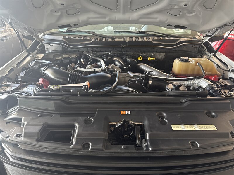 2018 Ford F-350 XL - Photo 24 - Arlington, TX 76011