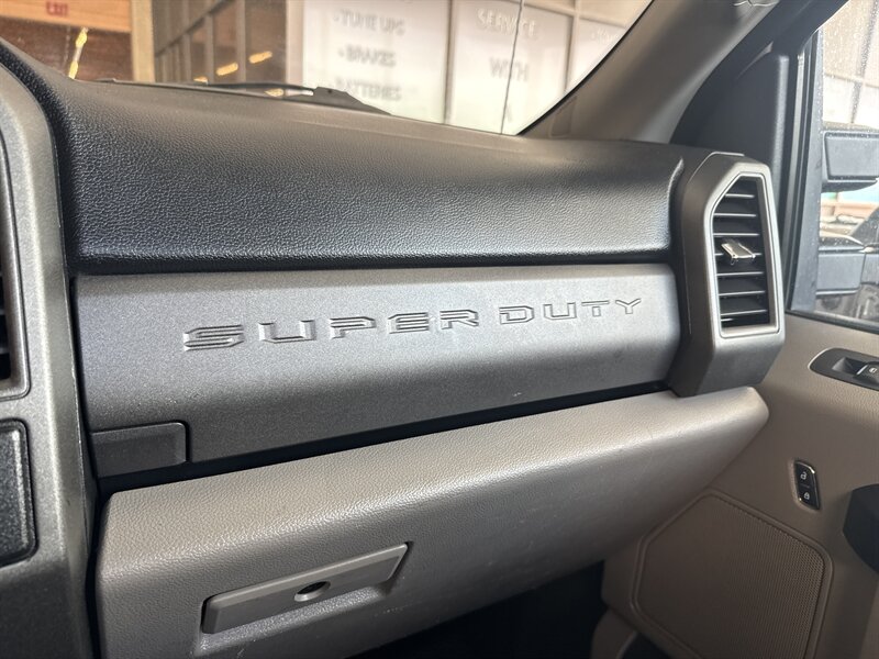 2018 Ford F-350 XL - Photo 21 - Arlington, TX 76011