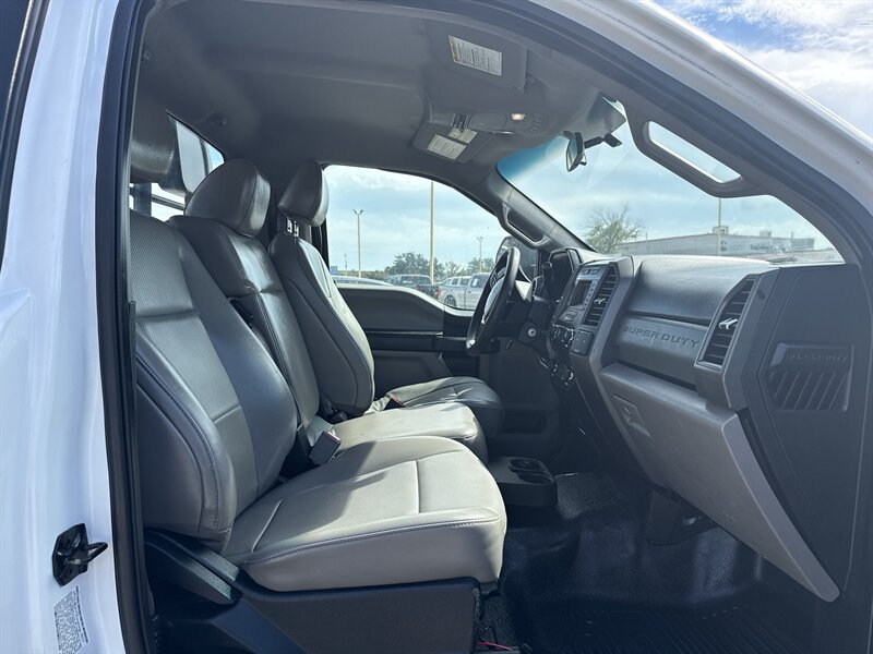 2018 Ford F-350 XL - Photo 16 - Arlington, TX 76011