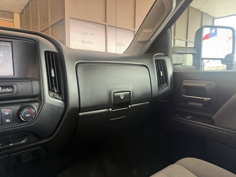 2017 Chevrolet Silverado 2500HD Work Truck - Photo 24 - Arlington, TX 76011