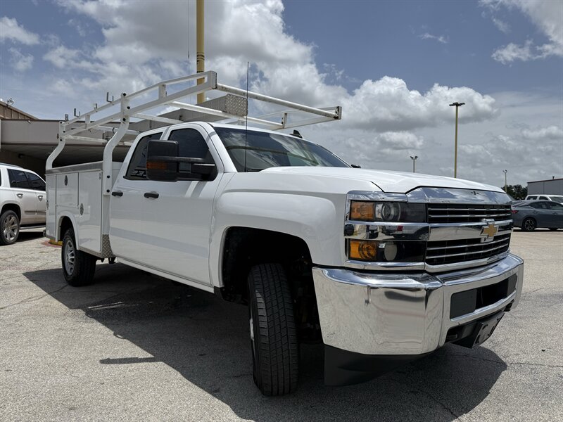 2017 Chevrolet Silverado 2500HD Work Truck - Photo 3 - Arlington, TX 76011