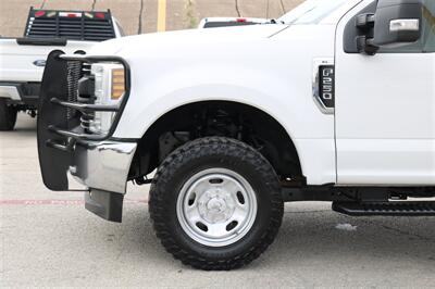 2019 Ford F-250 XL   - Photo 14 - Arlington, TX 76011