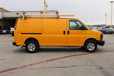 2016 Chevrolet Express 2500   - Photo 10 - Arlington, TX 76011