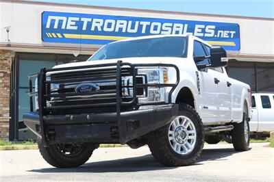 2018 Ford F-250 XLT   - Photo 1 - Arlington, TX 76011