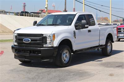 2017 Ford F-250 XL   - Photo 5 - Arlington, TX 76011