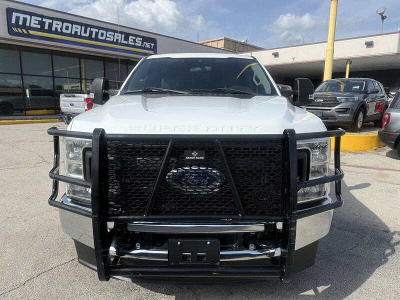 2022 Ford F-250 Super Duty XL - Photo 2 - Arlington, TX 76011