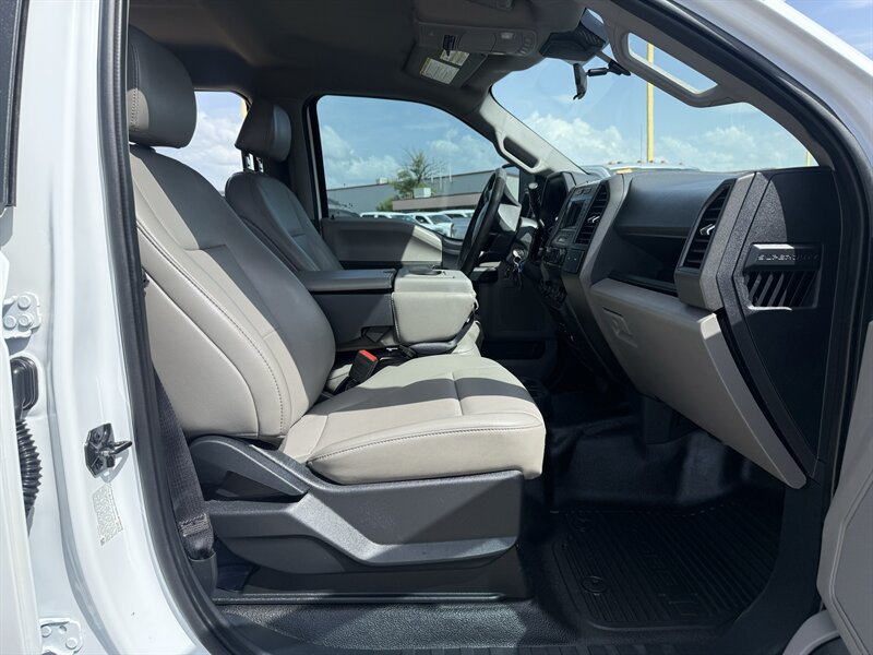 2022 Ford F-250 Super Duty XL - Photo 17 - Arlington, TX 76011