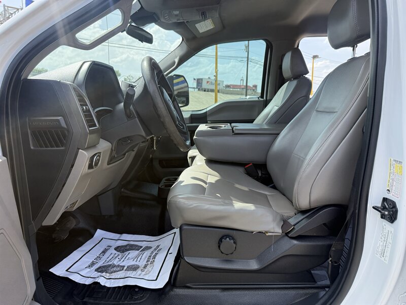 2022 Ford F-250 Super Duty XL - Photo 13 - Arlington, TX 76011
