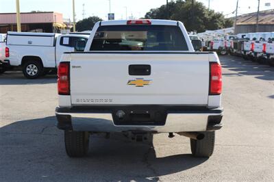 2018 Chevrolet Silverado 2500 Work Truck   - Photo 8 - Arlington, TX 76011