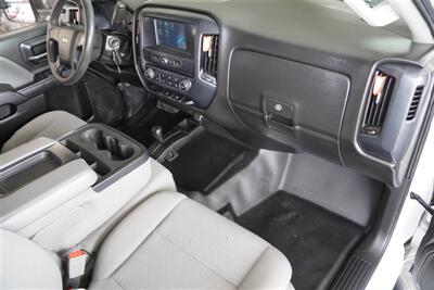 2018 Chevrolet Silverado 2500 Work Truck   - Photo 35 - Arlington, TX 76011