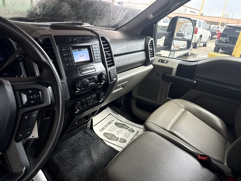 2021 Ford F-350 XL - Photo 22 - Arlington, TX 76011