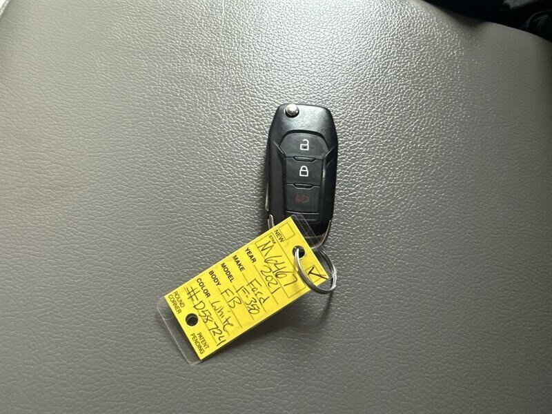 2021 Ford F-350 XL - Photo 26 - Arlington, TX 76011