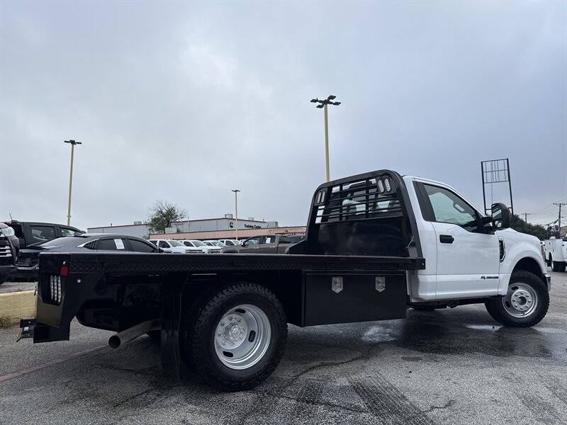 2021 Ford F-350 XL - Photo 5 - Arlington, TX 76011