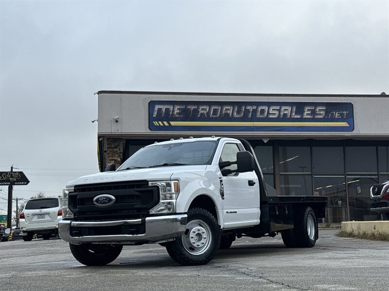 2021 Ford F-350 Super Duty Chassis Cab XL's photo