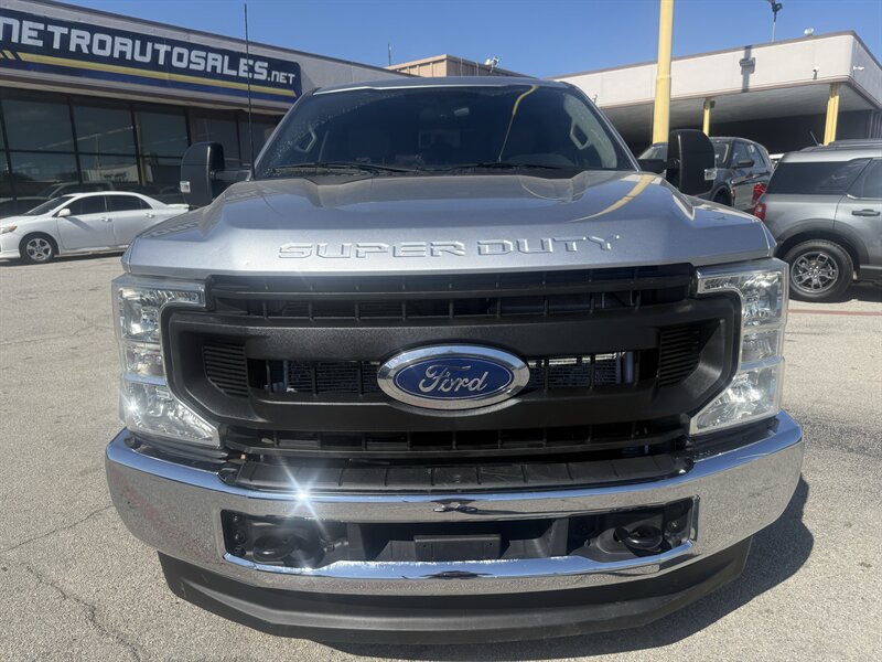 2022 Ford F-250 Super Duty XL - Photo 2 - Arlington, TX 76011