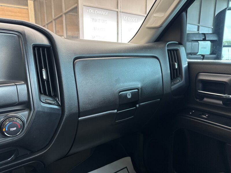 2017 Chevrolet Silverado 2500 Work Truck   - Photo 23 - Arlington, TX 76011