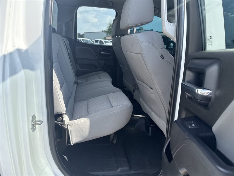 2017 Chevrolet Silverado 2500 Work Truck   - Photo 18 - Arlington, TX 76011