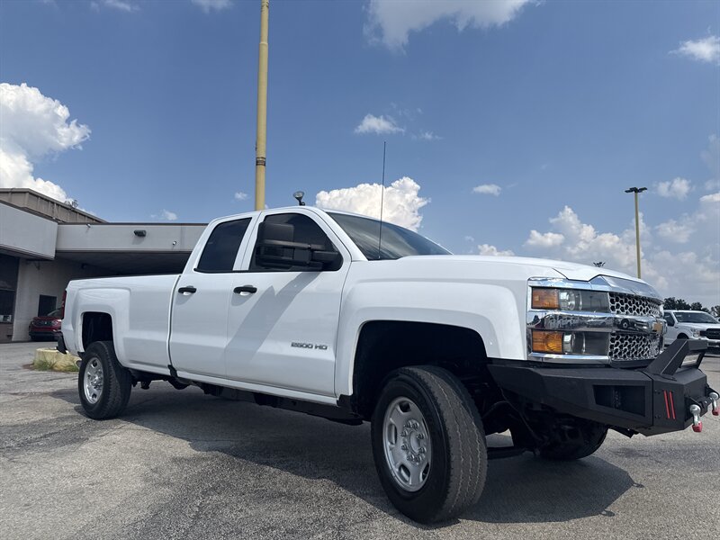 2017 Chevrolet Silverado 2500 Work Truck   - Photo 3 - Arlington, TX 76011