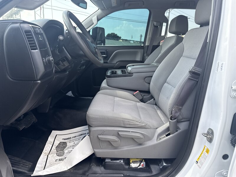 2017 Chevrolet Silverado 2500 Work Truck   - Photo 12 - Arlington, TX 76011
