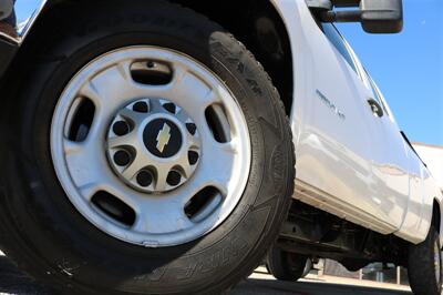 2012 Chevrolet Silverado 2500 Work Truck   - Photo 2 - Arlington, TX 76011