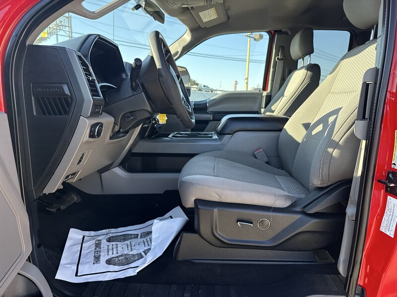 2019 Ford F-250 XLT - Photo 13 - Arlington, TX 76011