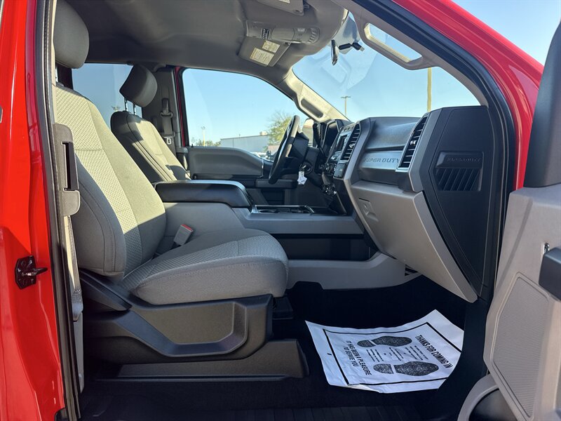 2019 Ford F-250 XLT - Photo 17 - Arlington, TX 76011