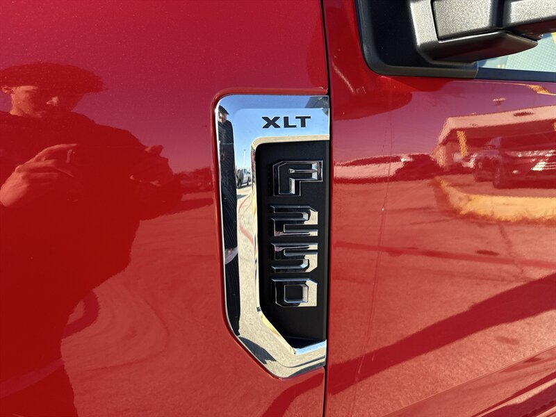 2019 Ford F-250 XLT - Photo 11 - Arlington, TX 76011