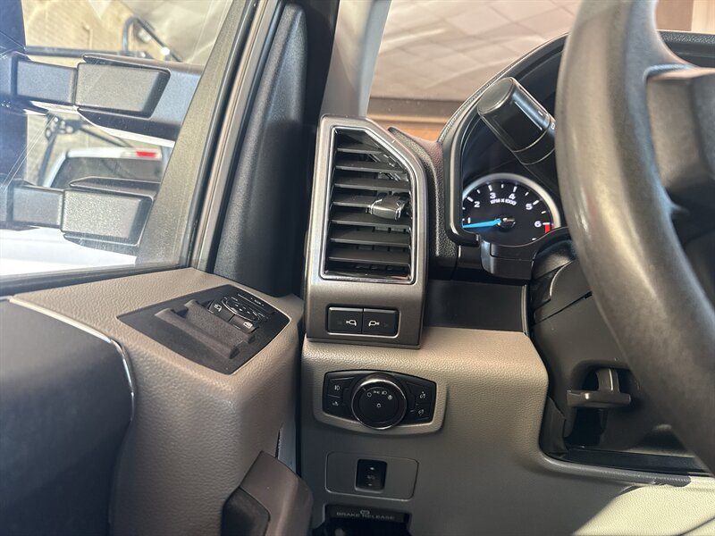 2019 Ford F-250 XLT - Photo 19 - Arlington, TX 76011