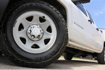 2015 Chevrolet Silverado 1500 Work Truck   - Photo 2 - Arlington, TX 76011