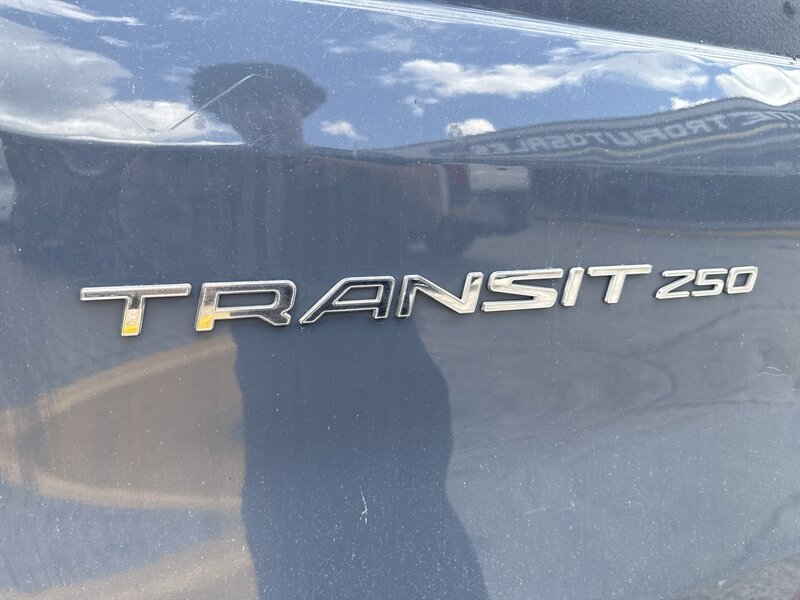 2019 Ford Transit 250 - Photo 10 - Arlington, TX 76011